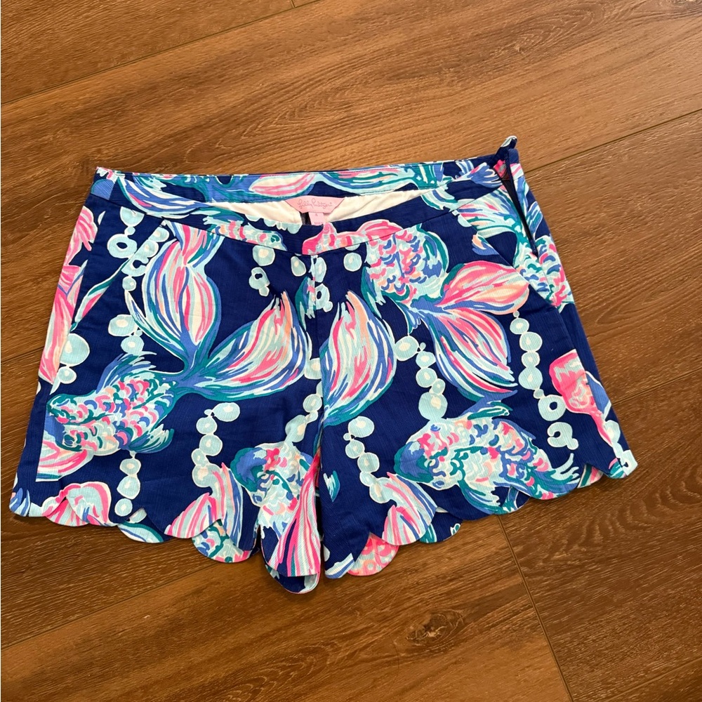 Lilly Pulitzer Navy and Pink Floral Women's Shorts